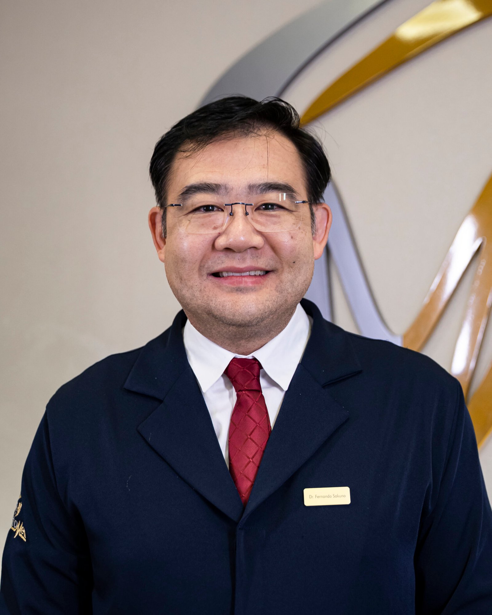 Dr. Fernando Yoshio Sakuno